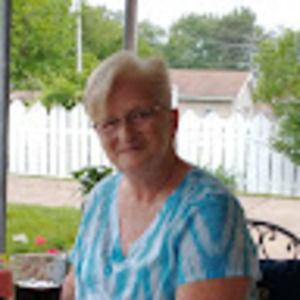 Meet your Posher, Carla